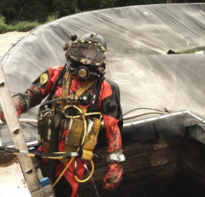 2 hazardous-material-diving